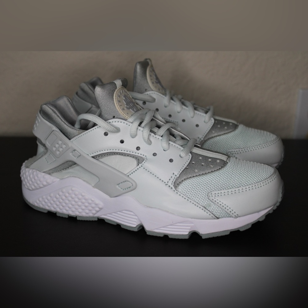 Nike Air Huarache’s Mint/Grey/White